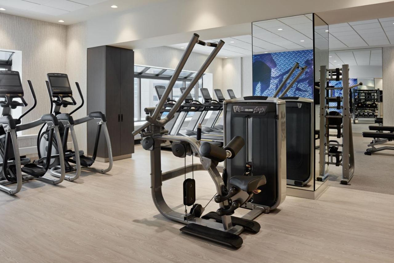 Delta Hotels Calgary Airport In-Terminal Bagian luar foto