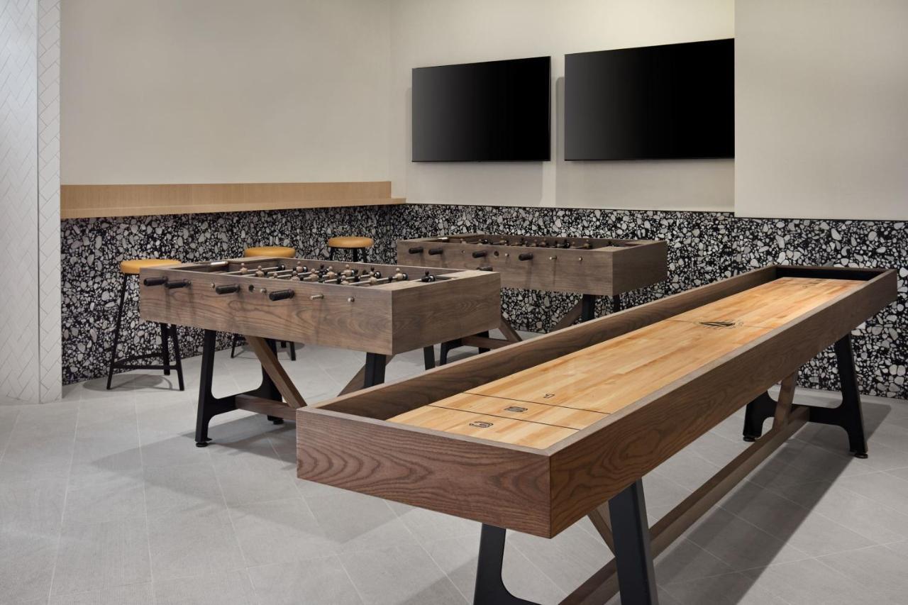 Delta Hotels Calgary Airport In-Terminal Bagian luar foto