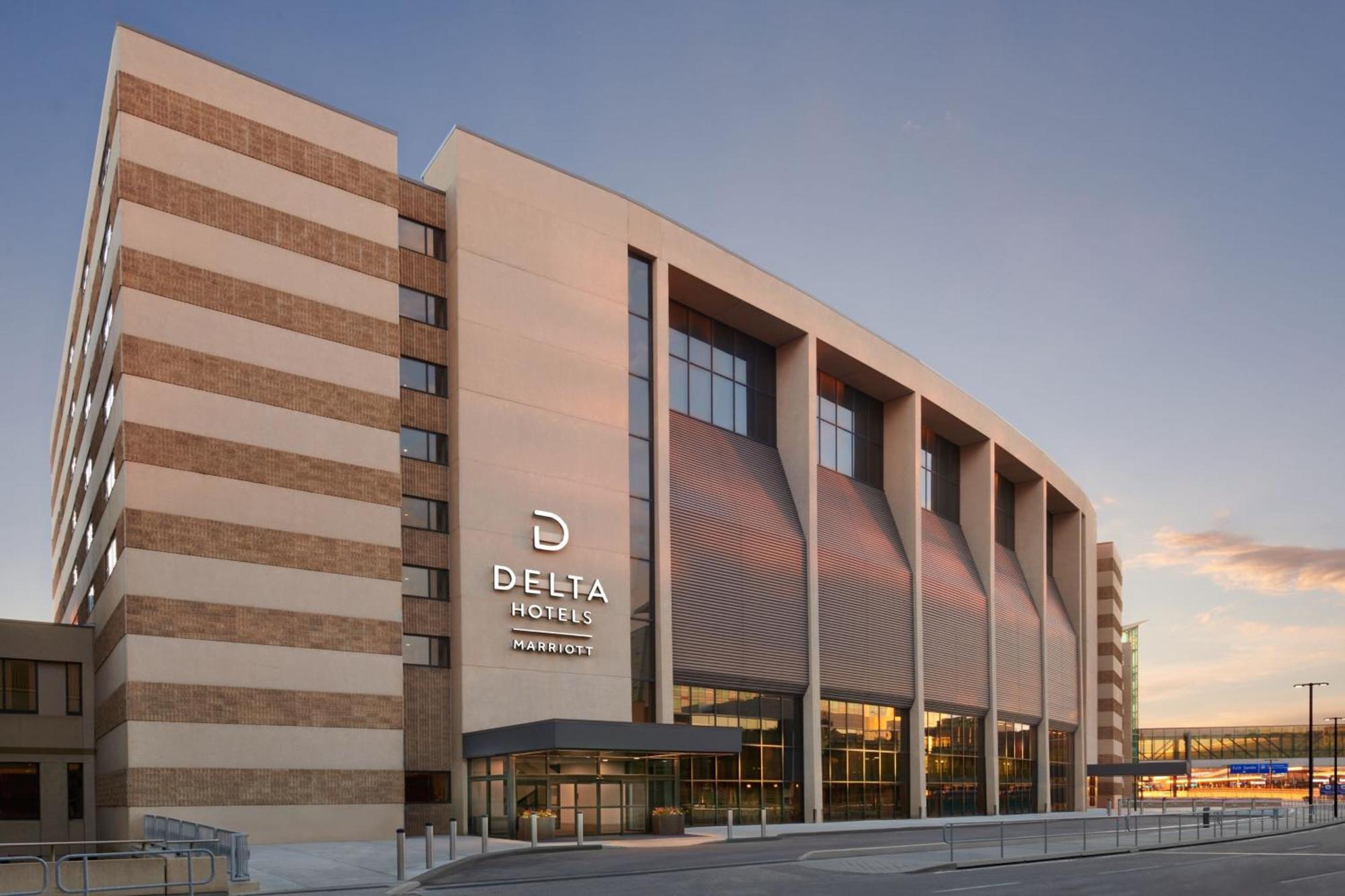 Delta Hotels Calgary Airport In-Terminal Bagian luar foto