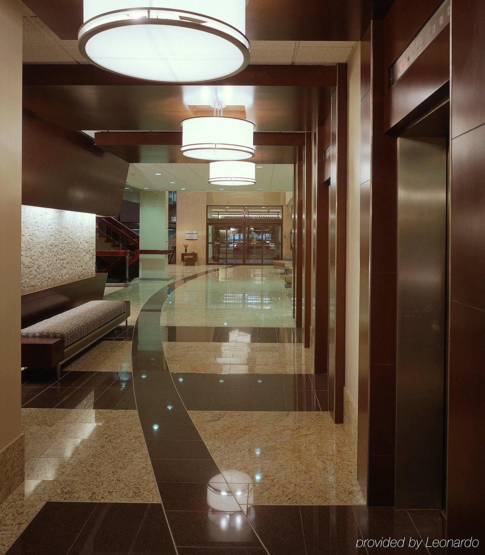 Delta Hotels Calgary Airport In-Terminal Bagian luar foto