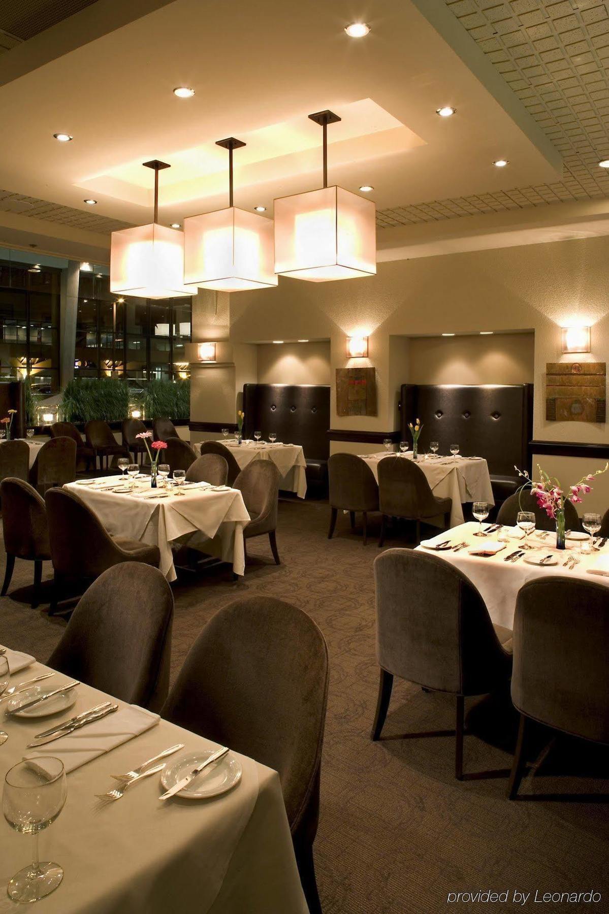 Delta Hotels Calgary Airport In-Terminal Bagian luar foto
